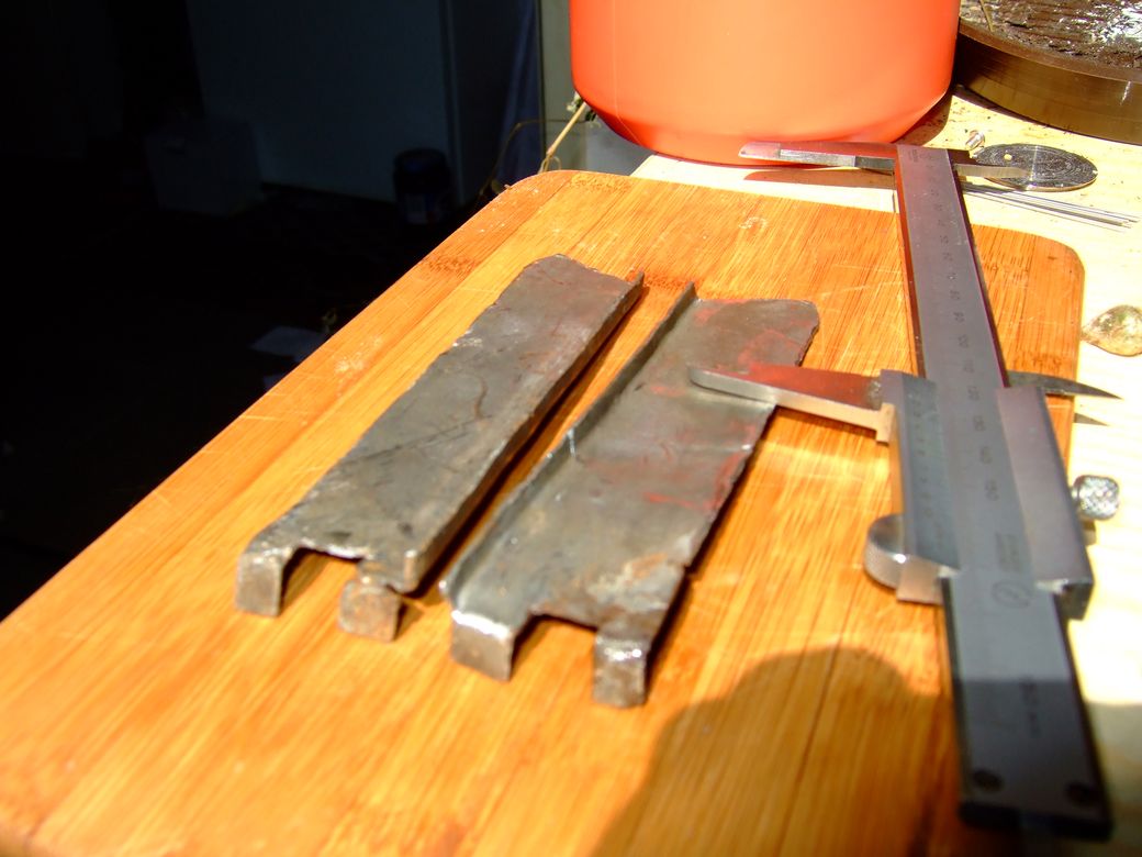 hier die zweite Ansicht der Bleche