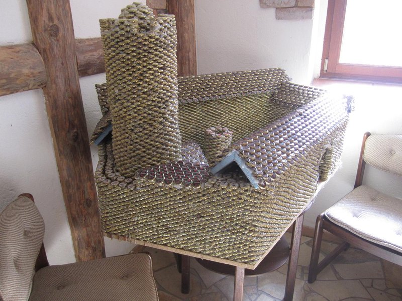 So ungefähr soll die Burg mal ausgesehen haben.