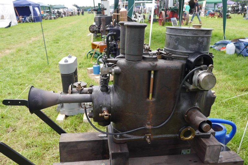 Motorenfabrik Reform, Typ FB