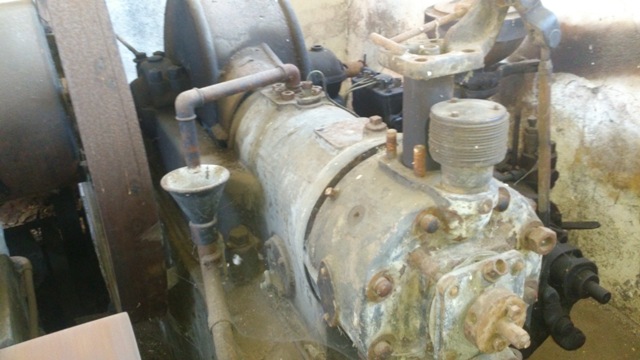 zerlegt weil die Kopfdichtung defekt ist