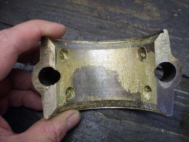 Lager ausgeschmolzen