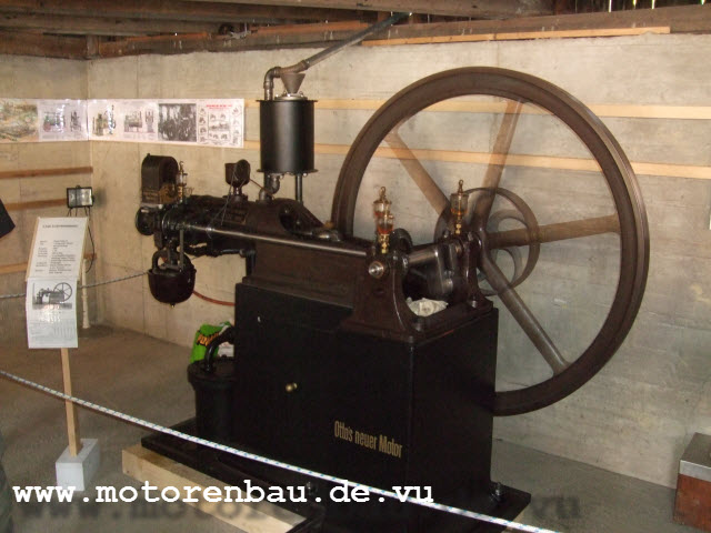 Deutz Typ A mit Kreuzkopf