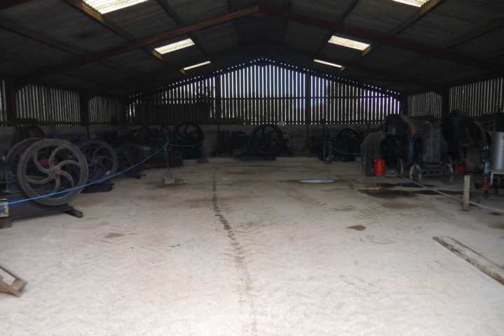 Blick in eine der Hallen.