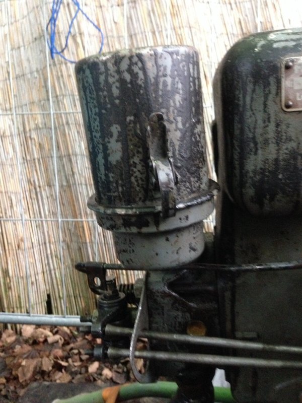 image.jpg (189.87 KiB) 3386 mal betrachtet Der Luftfilter