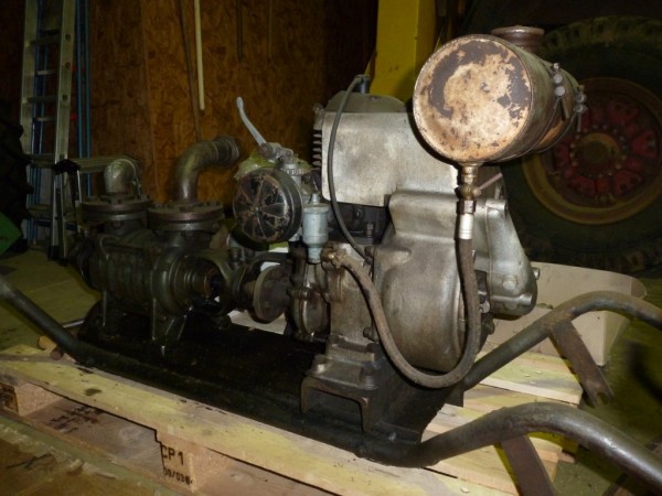 Stamo 14 mit Waserpumpe