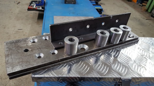 Einzelteile Generatorhalterung