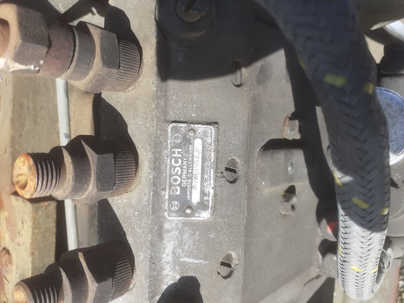 Bosch Einspritzpumpe ?2K06003,<br />?0043?463, werde ich demnächst mir genauer betrachten müssen.