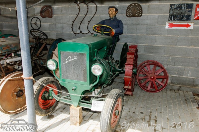 Muzeum motorismu Znojmo tsjechie museum motor svoboda g.jpg