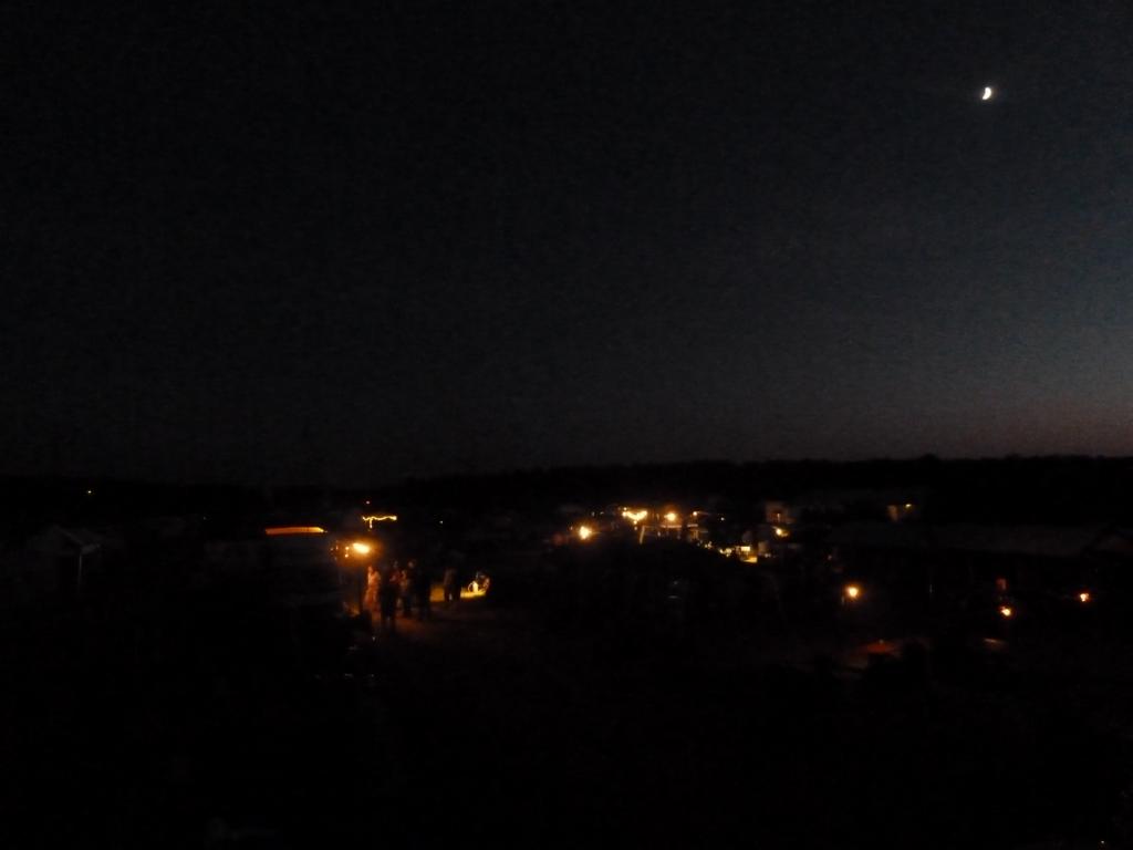 Sonntag  gegen 23.00 Uhr.