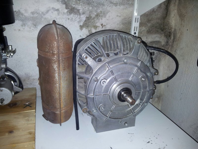 Hat einen Skilift angetrieben. Zustand wie neu. Sehr wenige Betriebsstunden