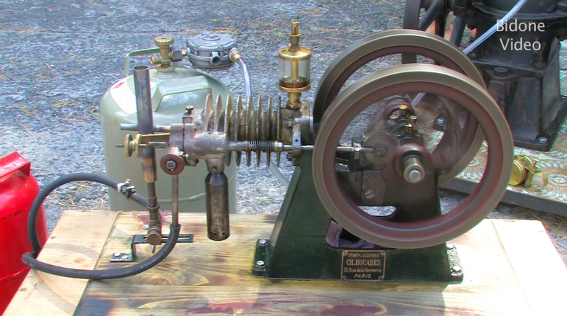 Bildschirmfoto 2013-10-11 um 19.39.20.png